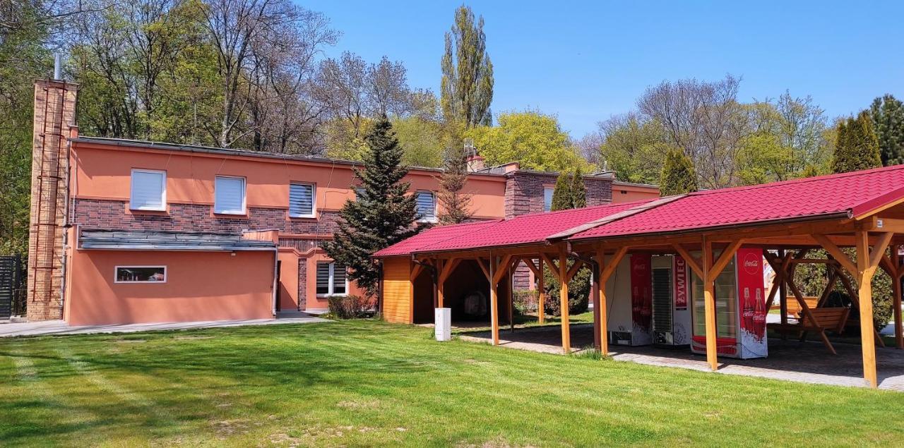 Motel Sportowy Osir ヤボル エクステリア 写真